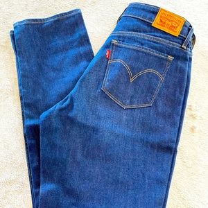Levis 712 Slim